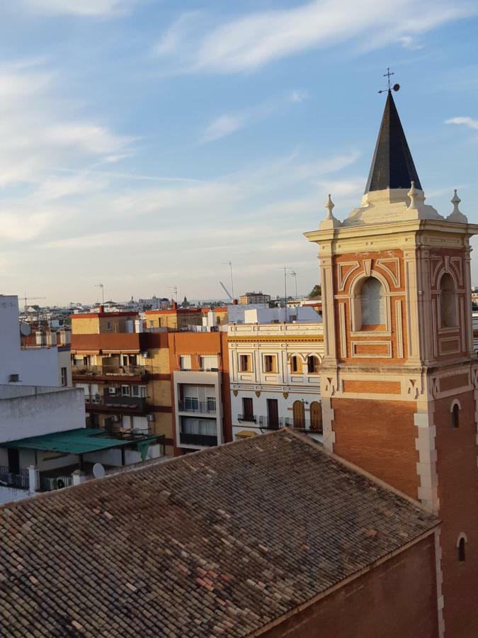Espacio Amalia Triana Sevilla Kültér fotó